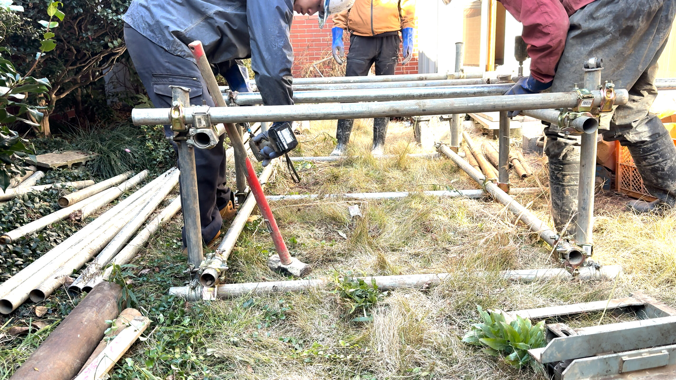 sloping-ground-geotechnical-survey